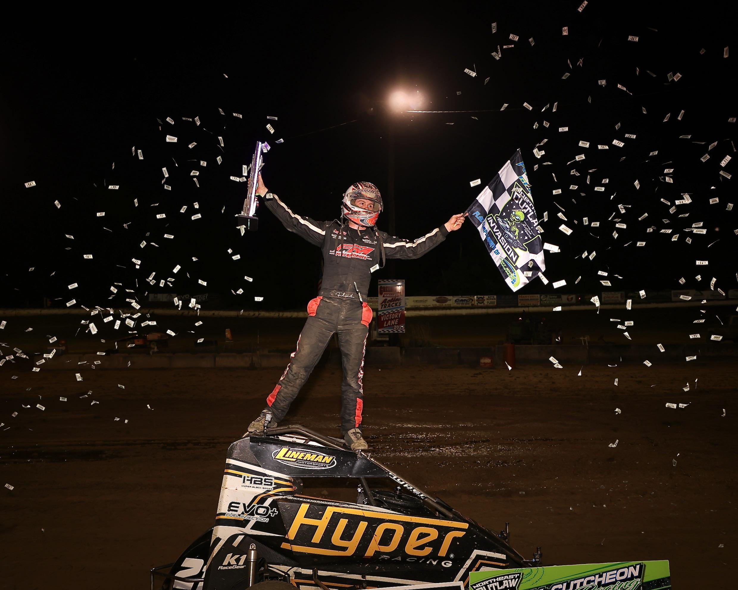 Frank Flud Wins ALien Invasion